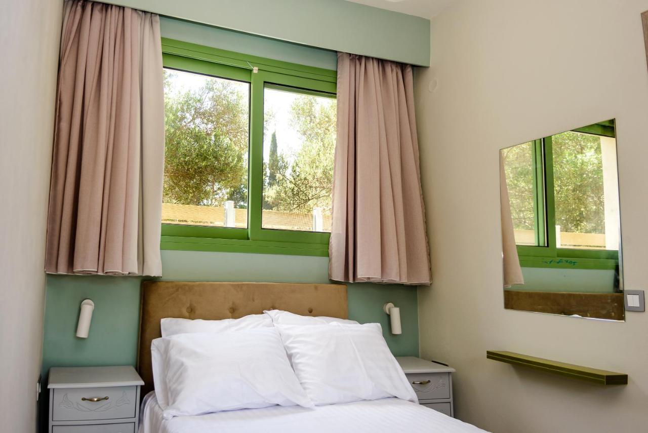Tzogias Apartments Nonna Studio ラッシ エクステリア 写真