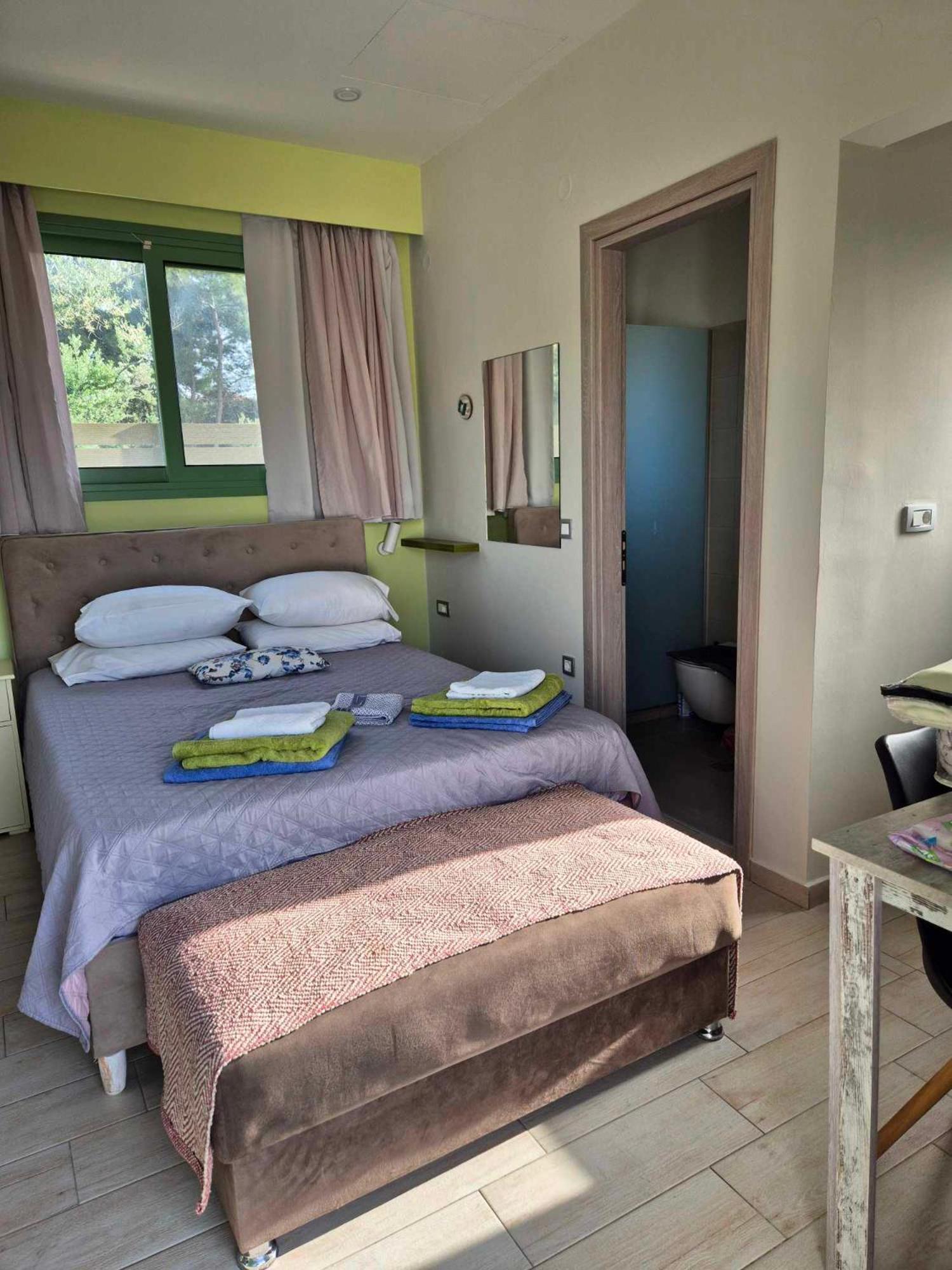 Tzogias Apartments Nonna Studio ラッシ エクステリア 写真