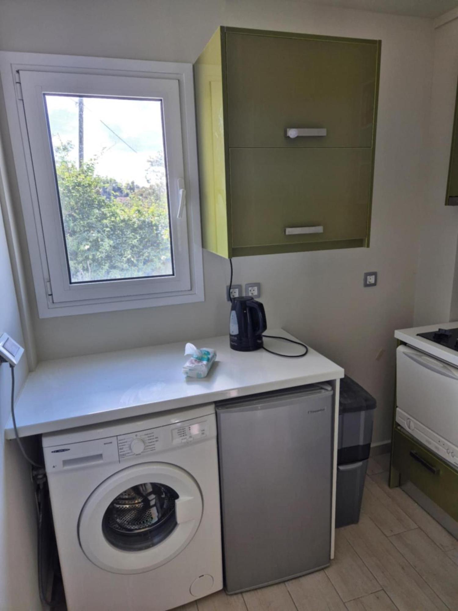 Tzogias Apartments Nonna Studio ラッシ エクステリア 写真